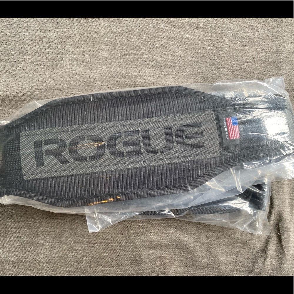 Tia Toomey weightlifting belt from Rogue